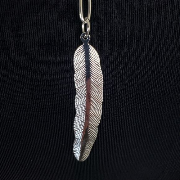 ADORNIA Mixed Chain Feather Lariat Layered Necklace NEW - Picture 5 of 8